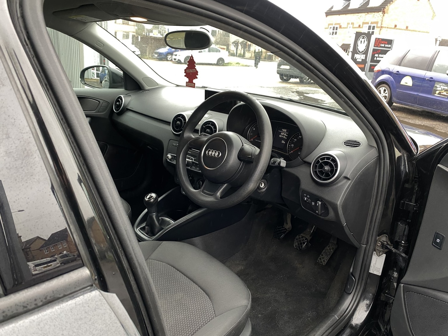 Used Audi A1 2015 for sale - 76799314: Photo 17
