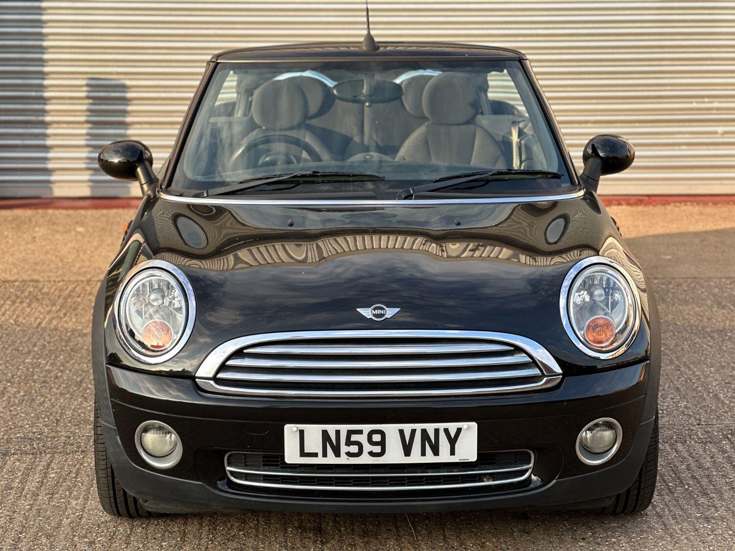 Used MINI Convertible 2009 for sale - 78070401: Photo 14