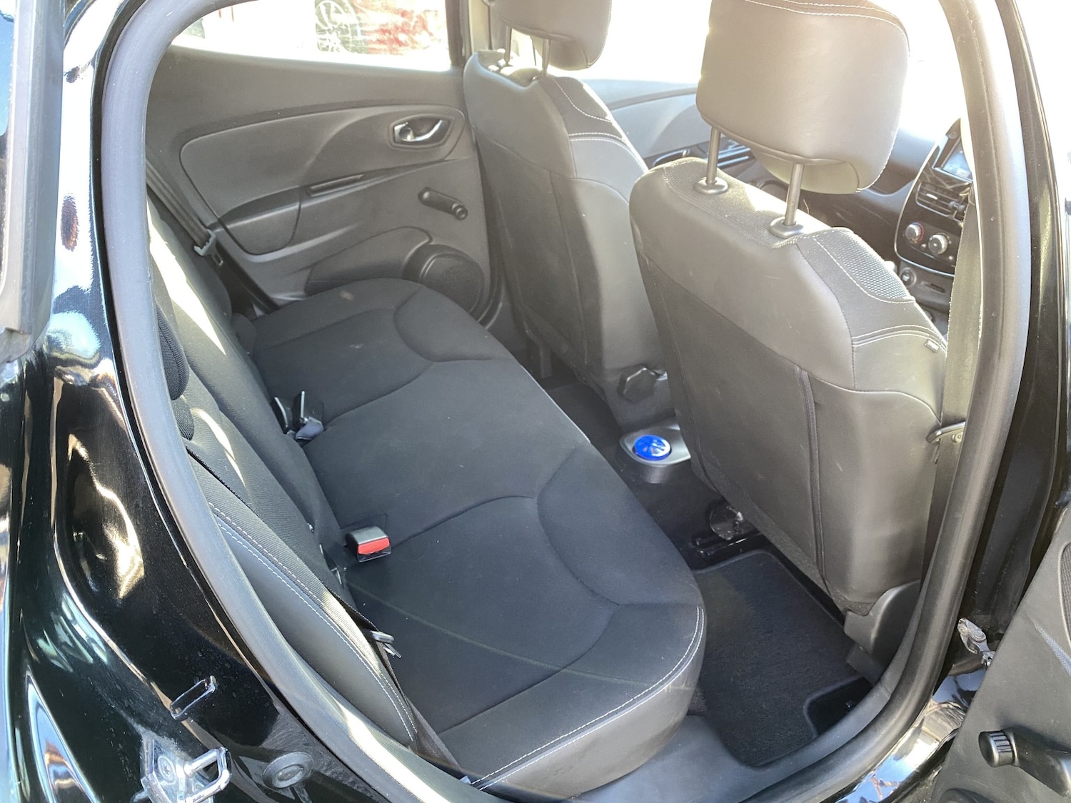 Used Renault Clio 2013 for sale - 77370637: Photo 29