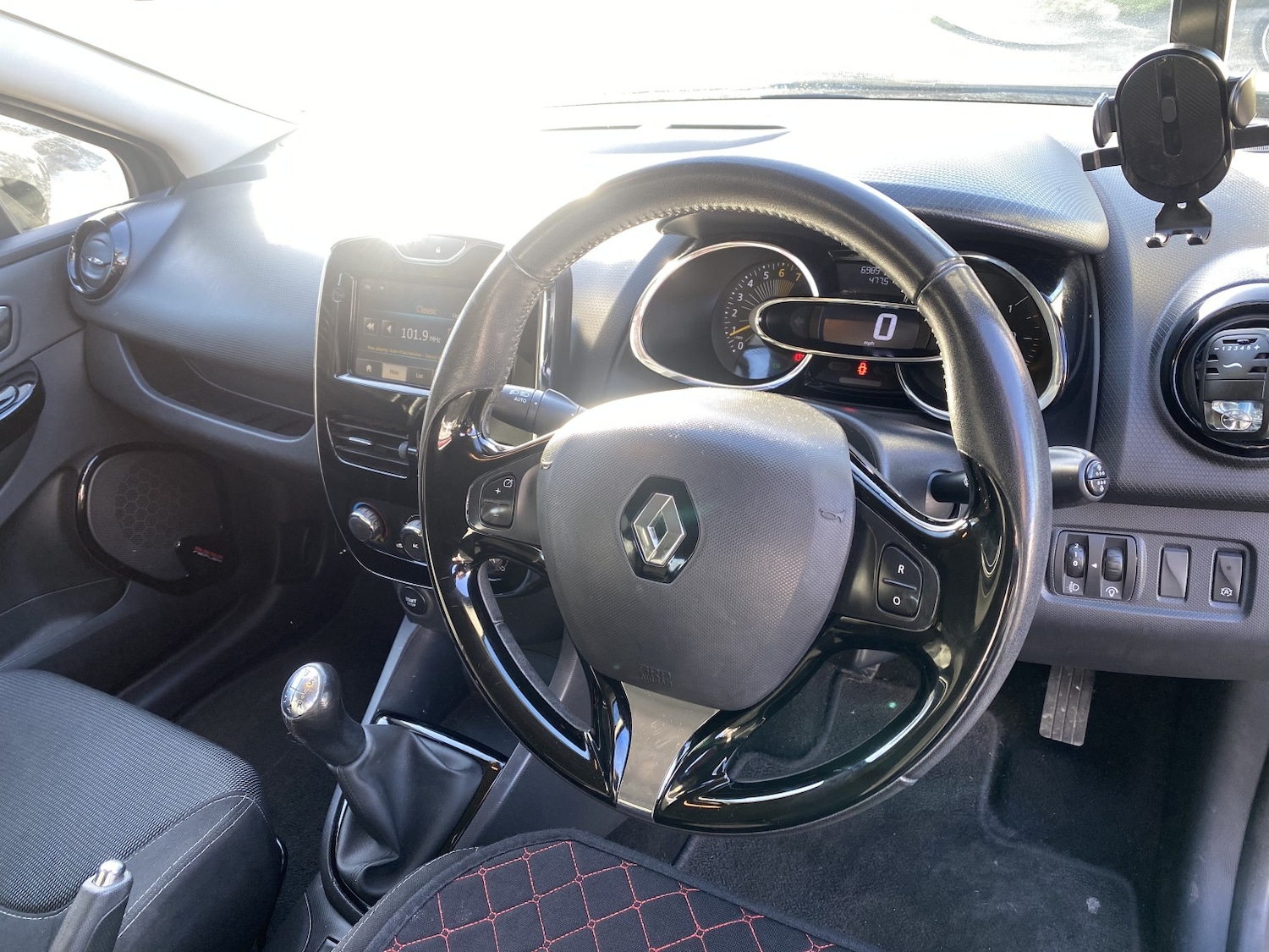 Used Renault Clio 2013 for sale - 77370637: Photo 34