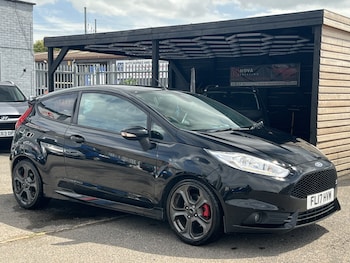 Used Ford Fiesta 2017 for sale - 79439262: Photo