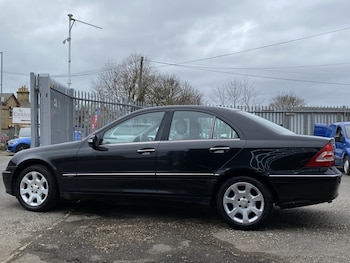 Used Mercedes-Benz C Class 2004 for sale - 78162191: Photo