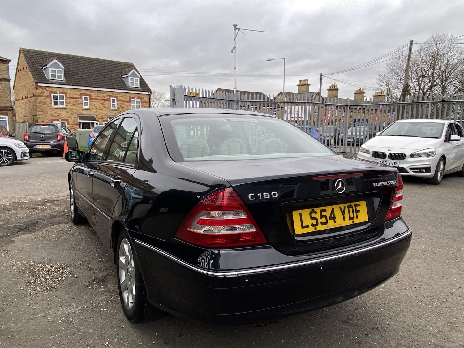 Used Mercedes-Benz C Class 2004 for sale - 78162191: Photo 6