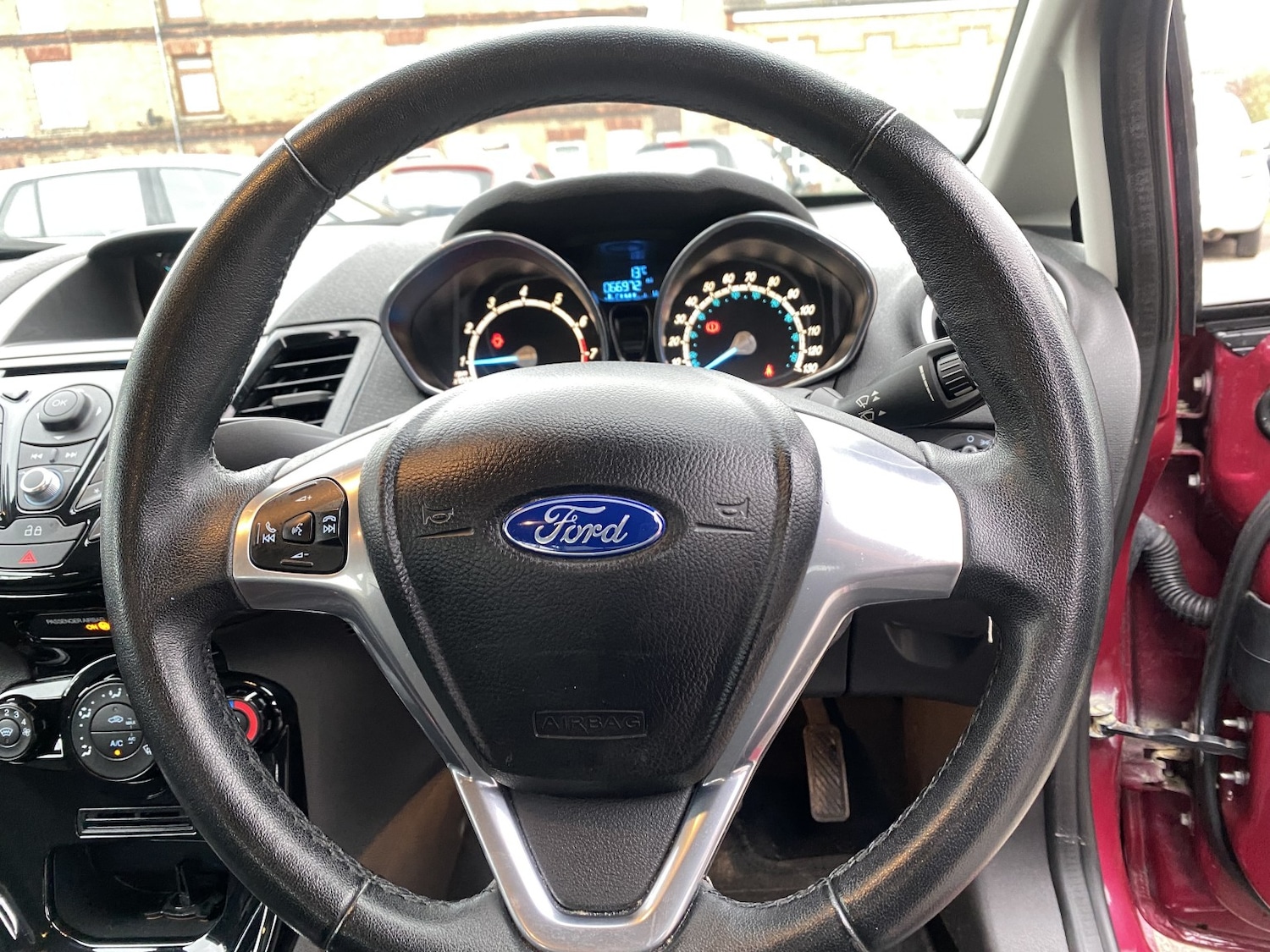 Used Ford Fiesta 2014 for sale - 77897818: Photo 21