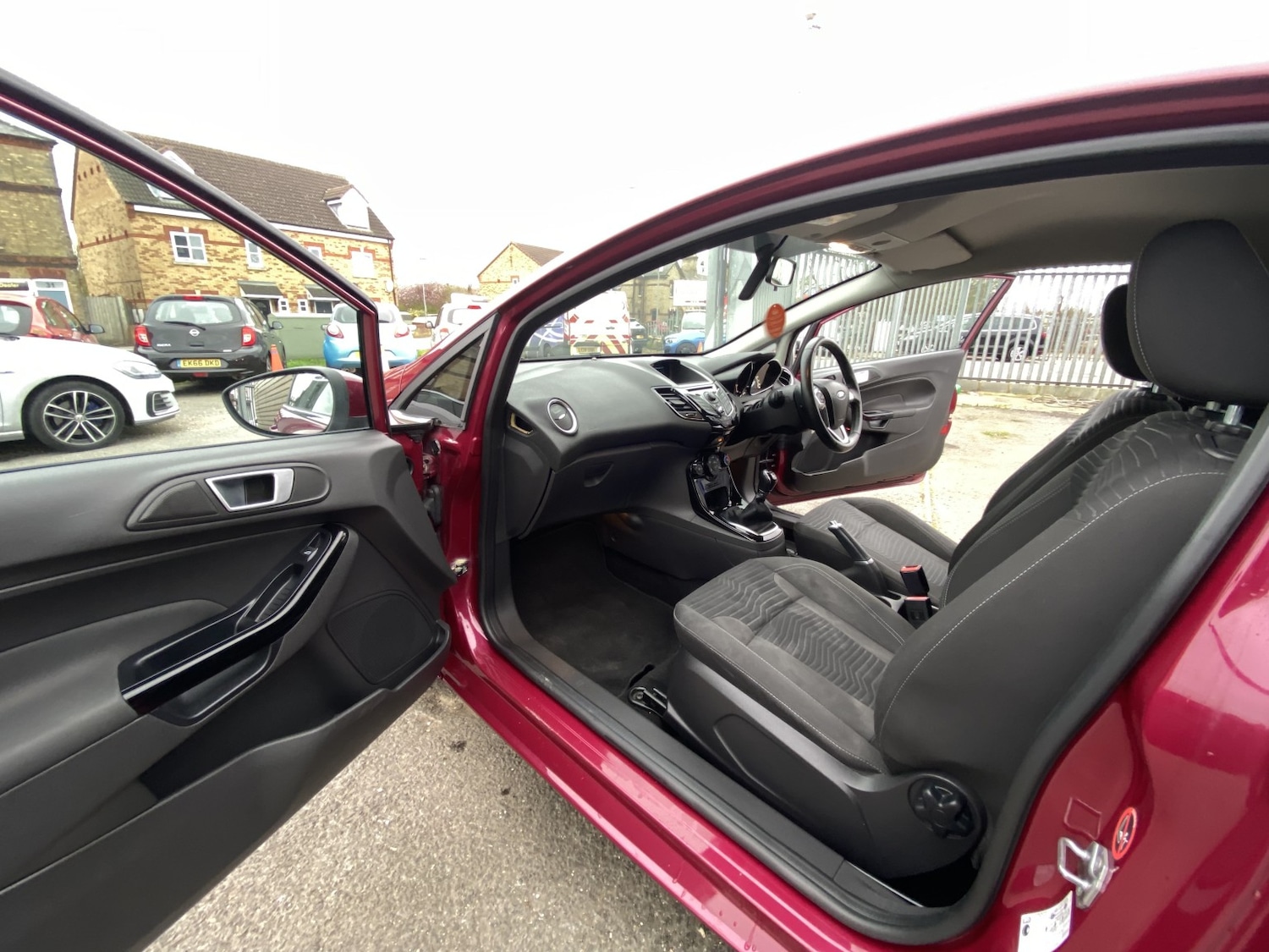 Used Ford Fiesta 2014 for sale - 77897818: Photo 27