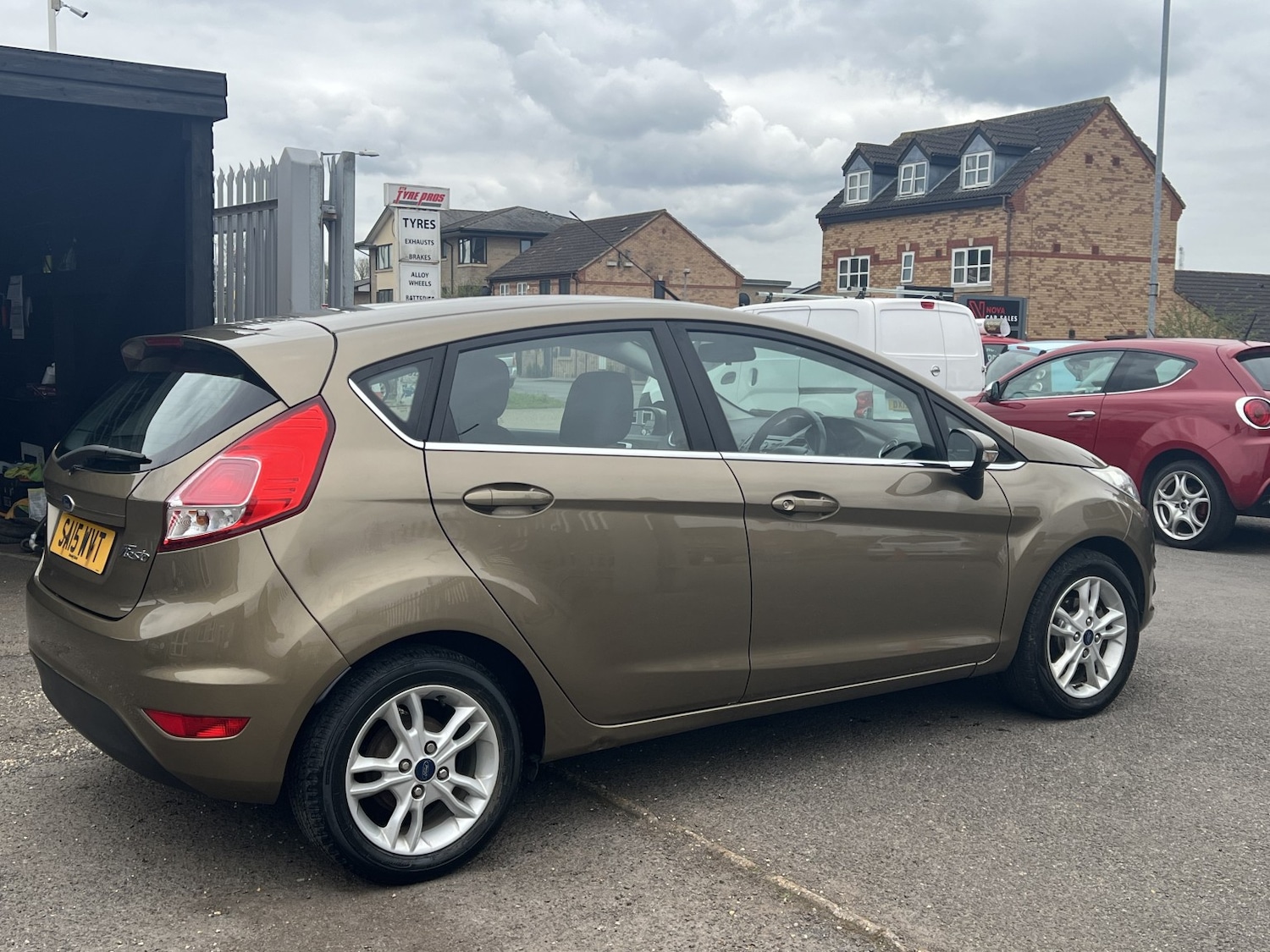 Used Ford Fiesta 2015 for sale - 78162160: Photo 14