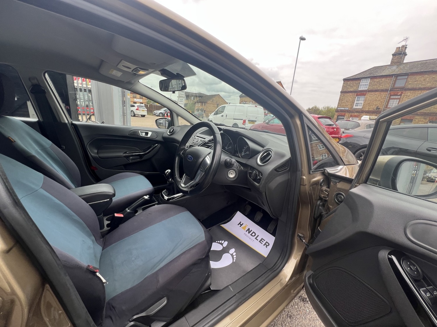 Used Ford Fiesta 2015 for sale - 78162160: Photo 21