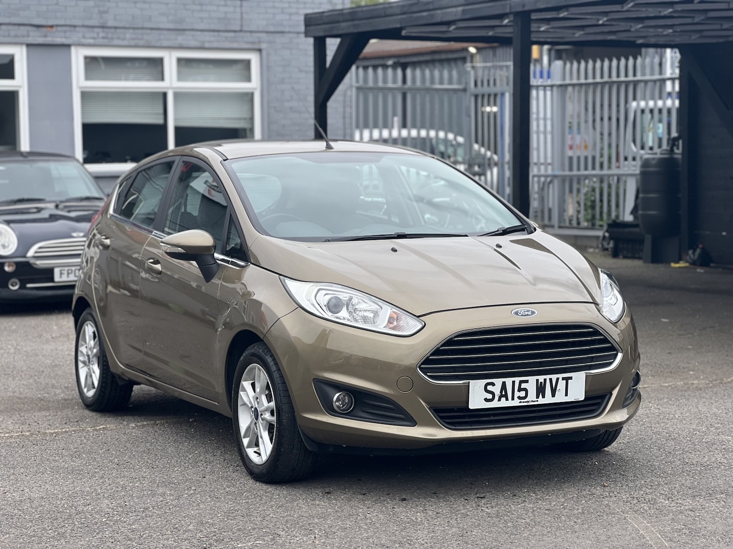 Used Ford Fiesta 2015 for sale - 78162160: Photo 3