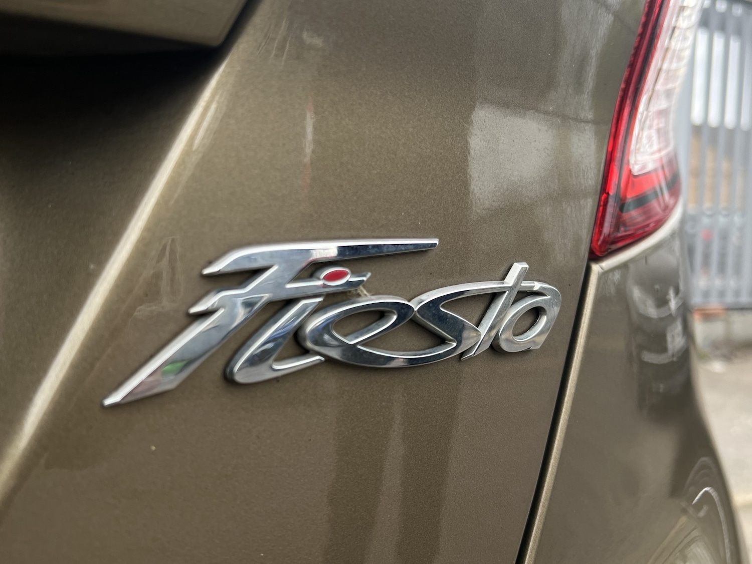 Used Ford Fiesta 2015 for sale - 78162160: Photo 42