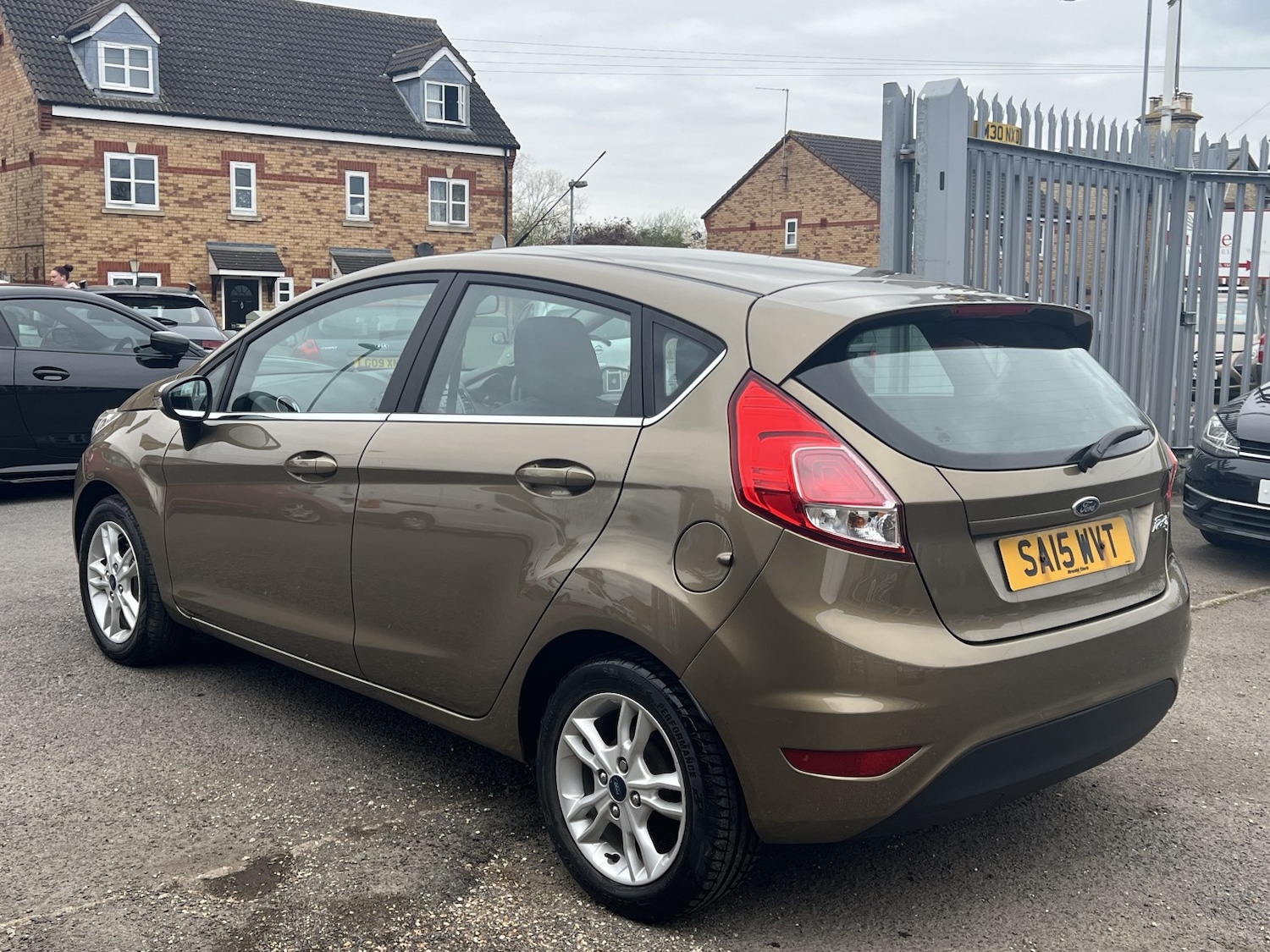 Used Ford Fiesta 2015 for sale - 78162160: Photo 8