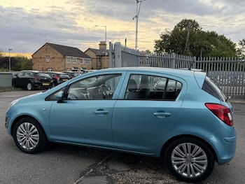 Used Vauxhall Corsa 2011 for sale - 79755804: Photo