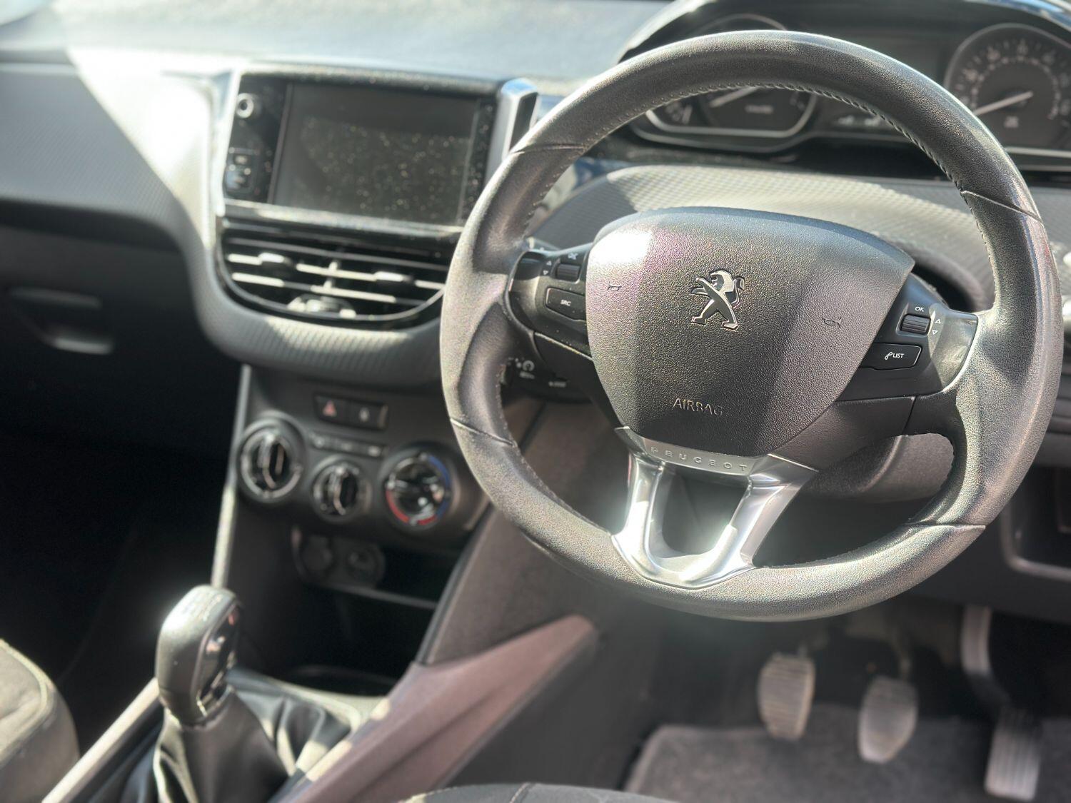 Used Peugeot 2008 2015 for sale - 76177057: Photo 20