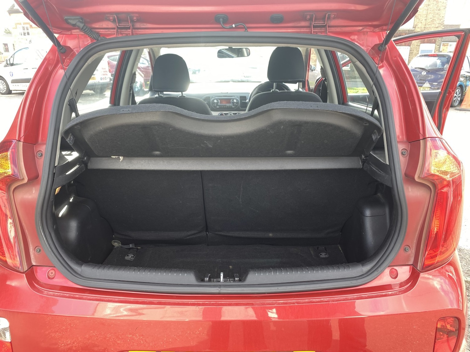 Used Kia Picanto 2014 for sale - 77897816: Photo 29