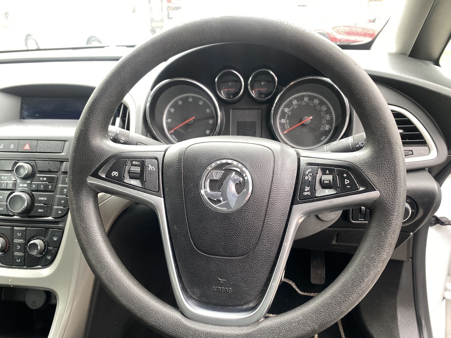 Used Vauxhall Astra 2011 for sale - 77610024: Photo 20