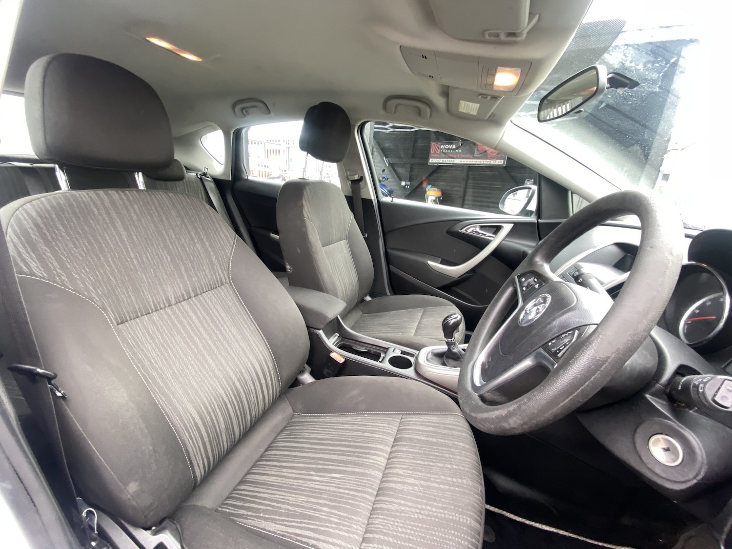 Used Vauxhall Astra 2011 for sale - 77610024: Photo 23