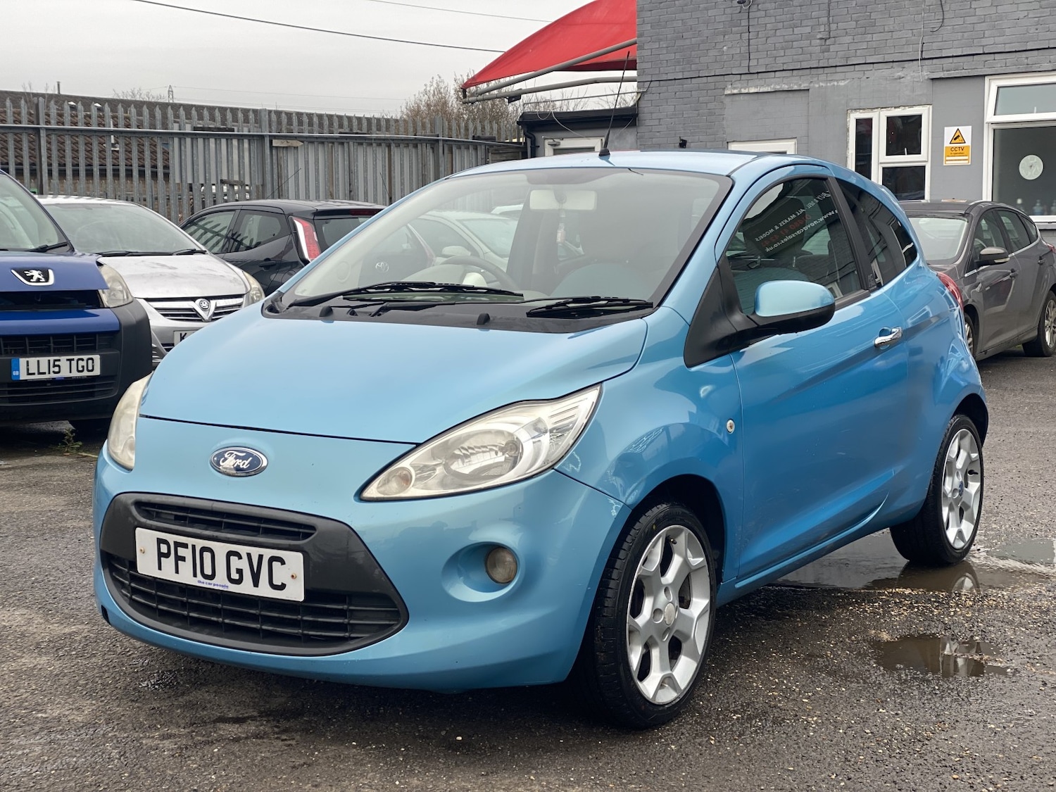 Used Ford Ka 2010 for sale - 76986827: Photo 2