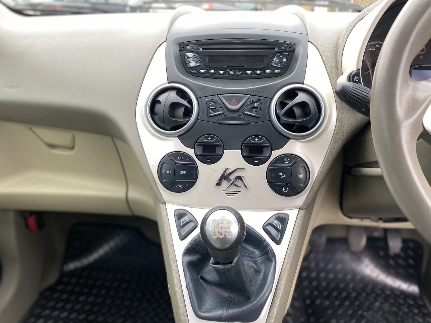 Used Ford Ka 2010 for sale - 76986827: Photo 21