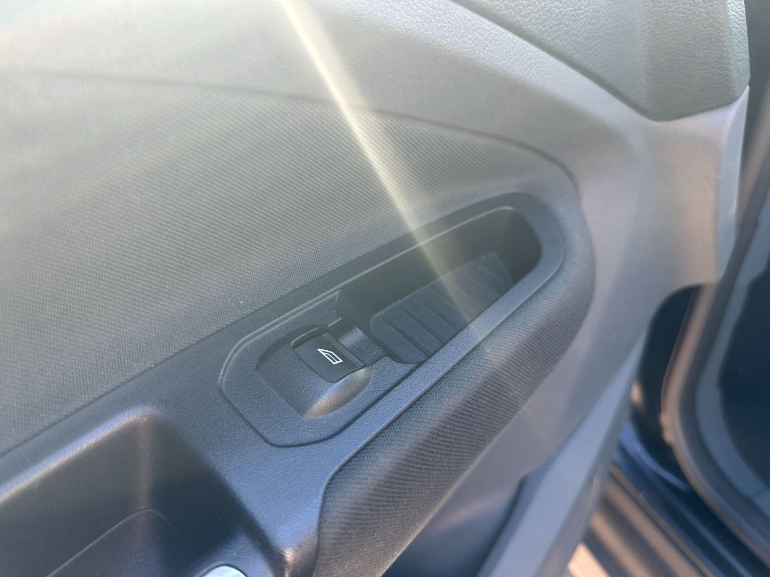 Used Ford C-Max 2013 for sale - 76794188: Photo 22