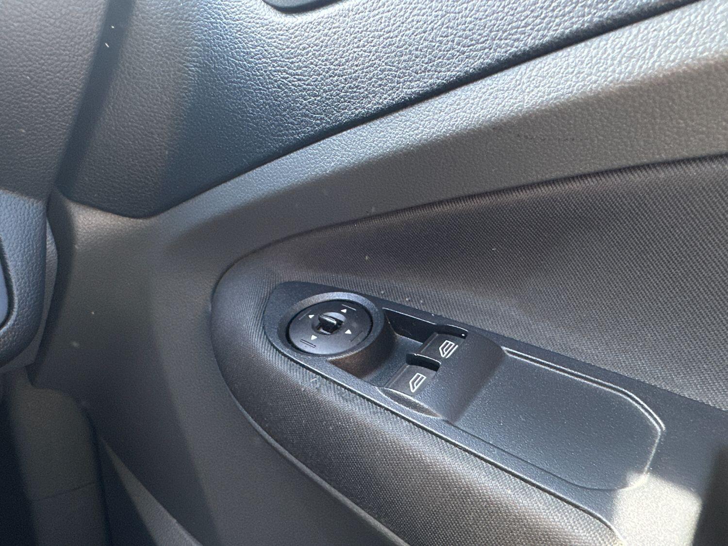 Used Ford C-Max 2013 for sale - 76794188: Photo 27