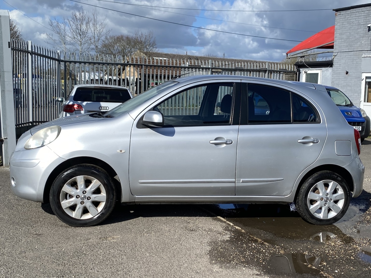 Used Nissan Micra 2012 for sale - 77643741: Photo 4