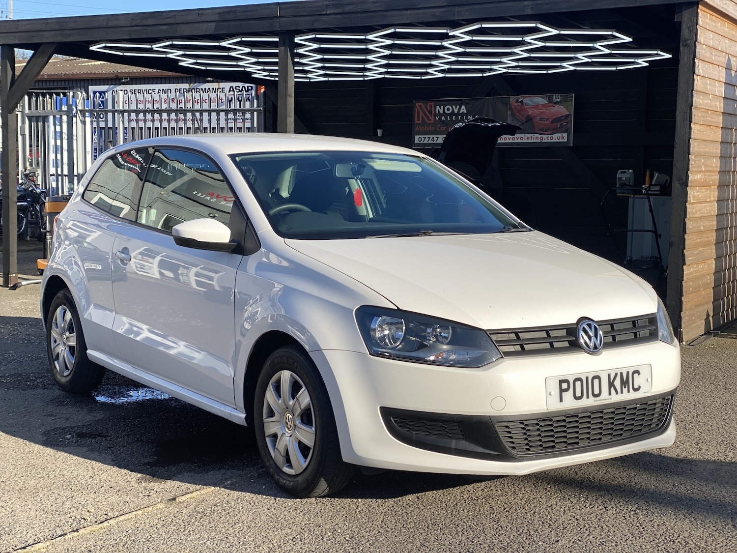 Used Volkswagen Polo 2010 for sale - 78053339: Photo 1