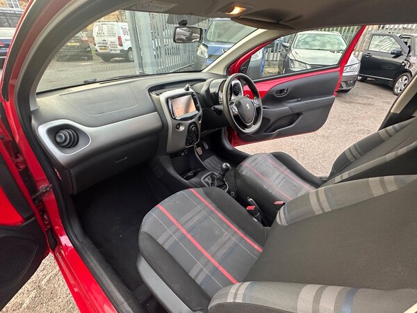 Used Peugeot 108 2015 for sale - 76177049: Photo 30