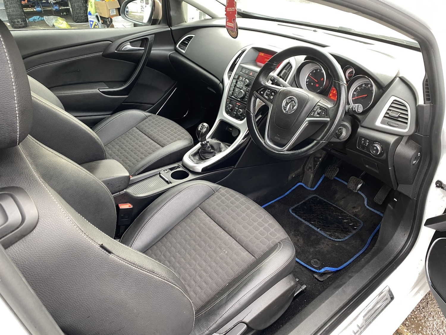 Used Vauxhall Astra GTC 2015 for sale - 76982785: Photo 13