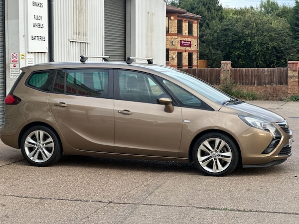 Used Vauxhall Zafira Tourer 2013 for sale - 75706123: Photo 3