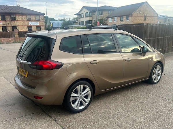 Used Vauxhall Zafira Tourer 2013 for sale - 75706123: Photo 4