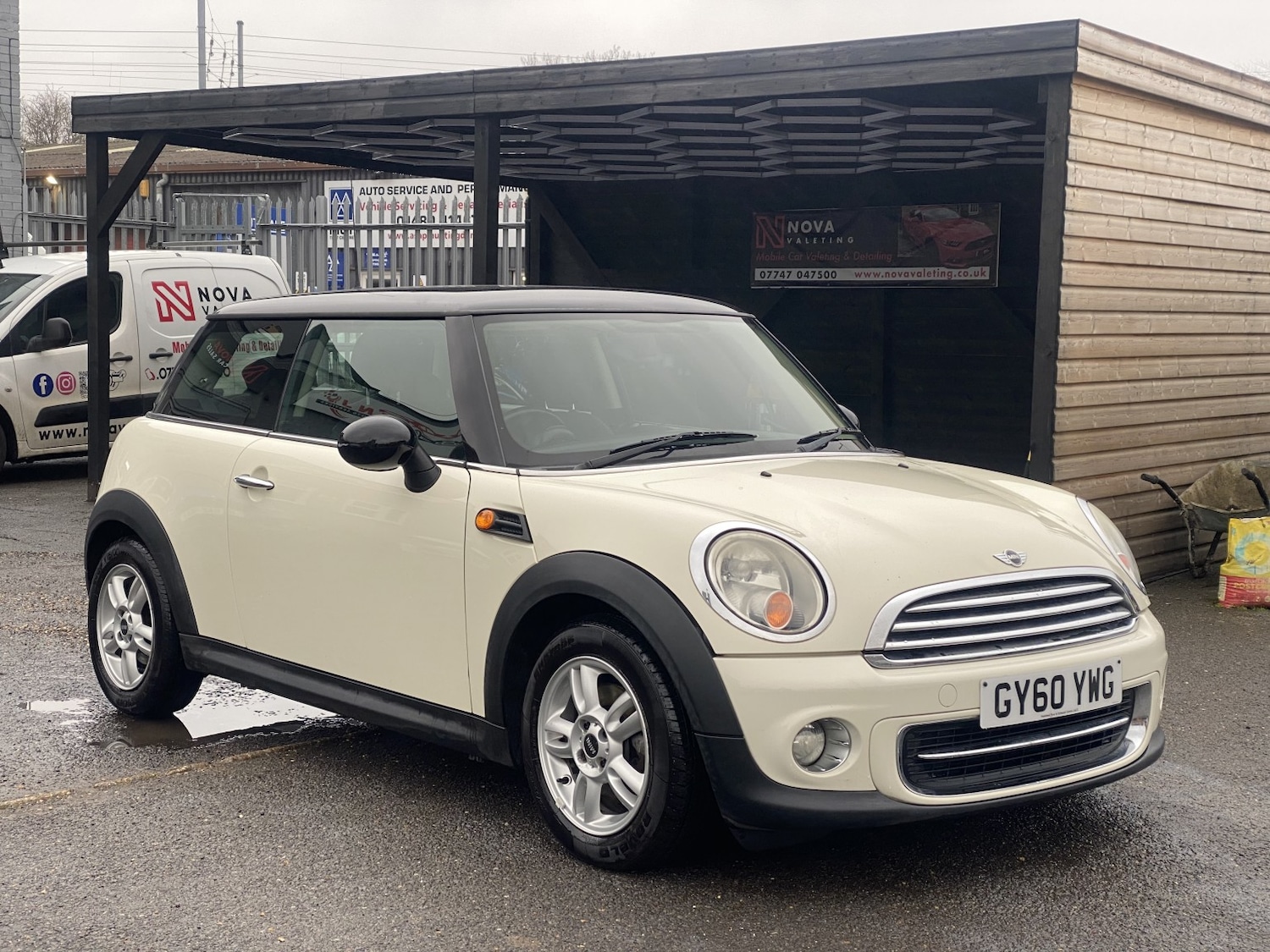 Used MINI Hatch 2010 for sale - 77616358: Photo 11