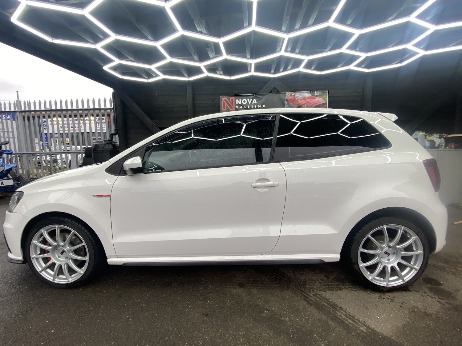 Used Volkswagen Polo 2012 for sale - 77350150: Photo 12