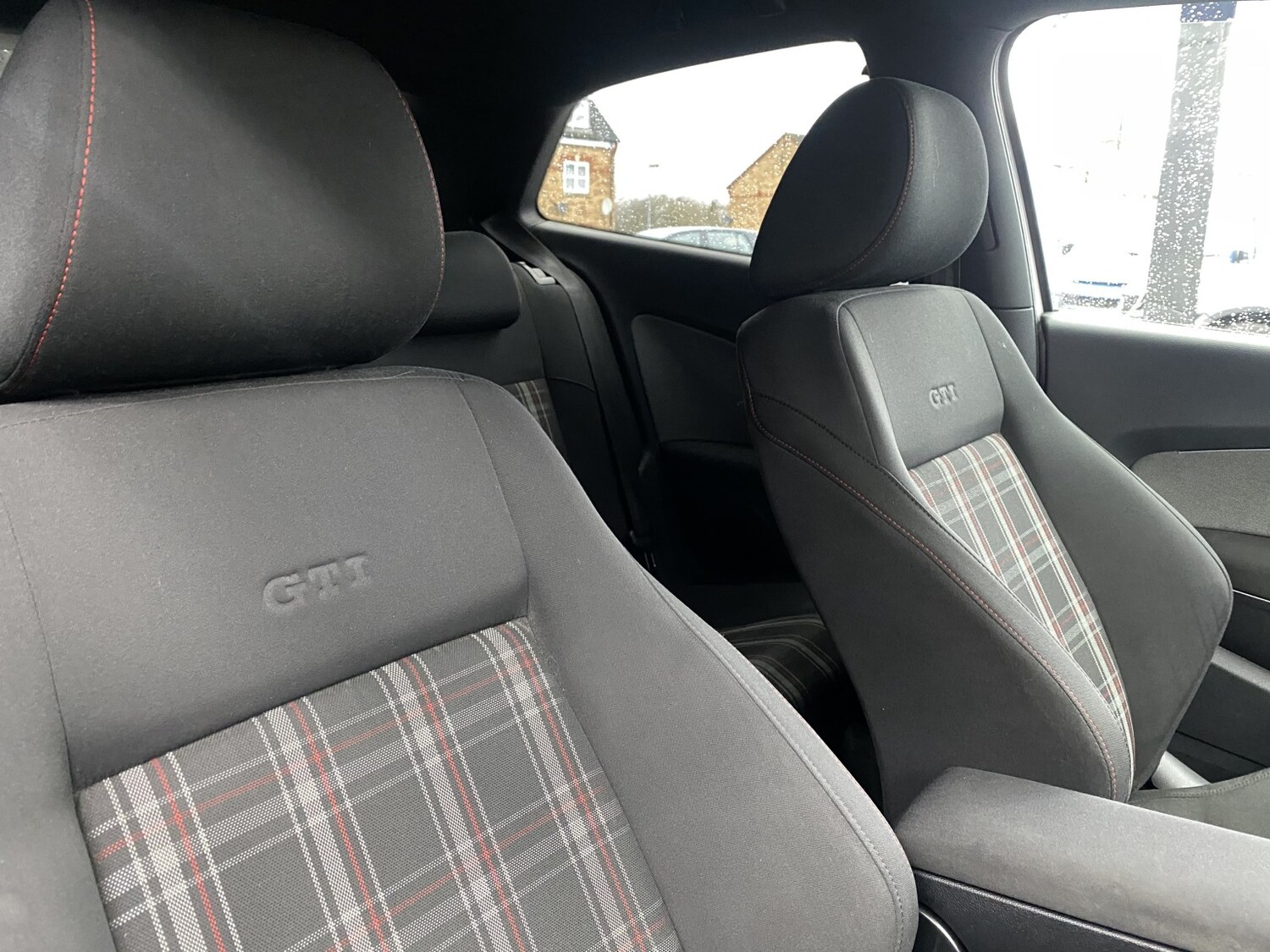 Used Volkswagen Polo 2012 for sale - 77350150: Photo 30