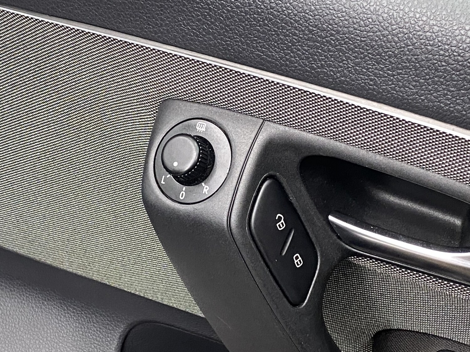 Used Volkswagen Polo 2012 for sale - 77350150: Photo 46