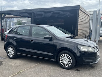 Used Volkswagen Polo 2011 for sale - 79439294: Photo