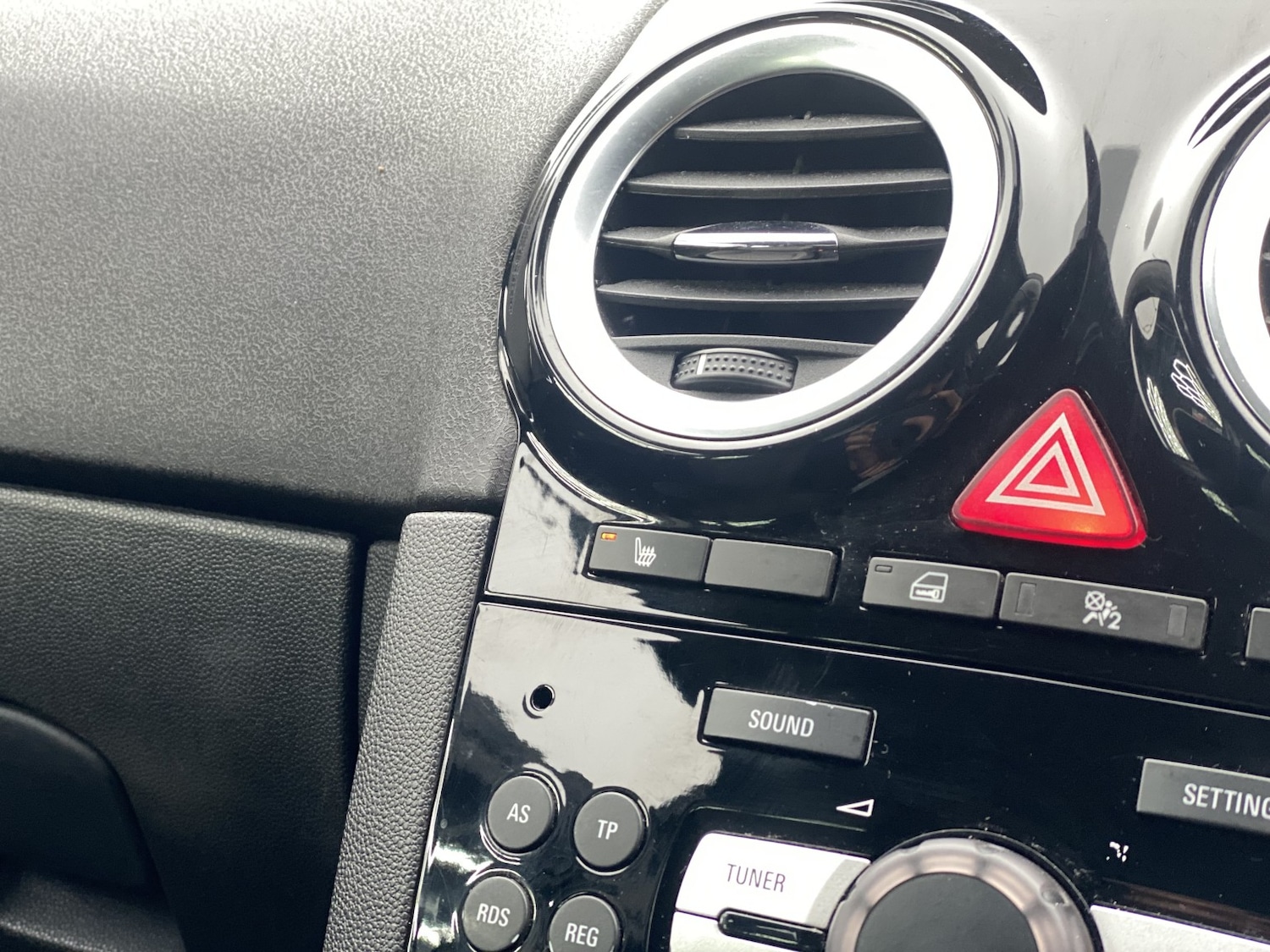 Used Vauxhall Corsa 2013 for sale - 77522029: Photo 43