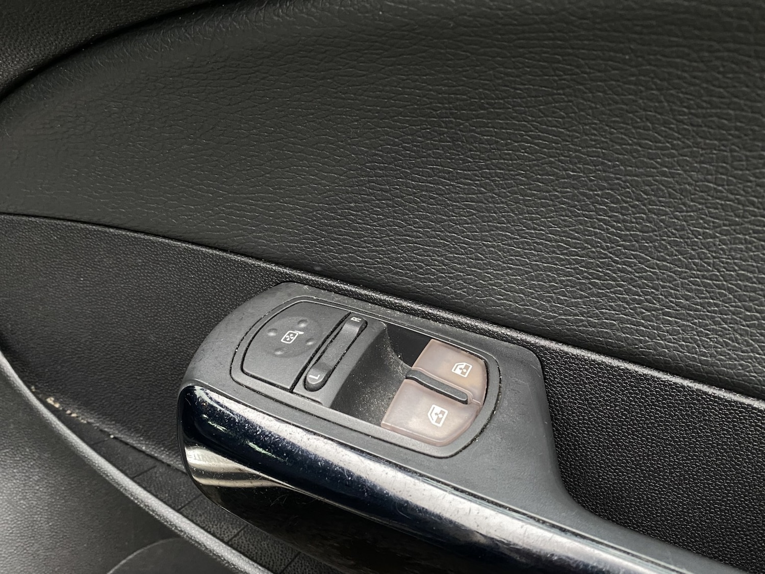 Used Vauxhall Corsa 2013 for sale - 77522029: Photo 45