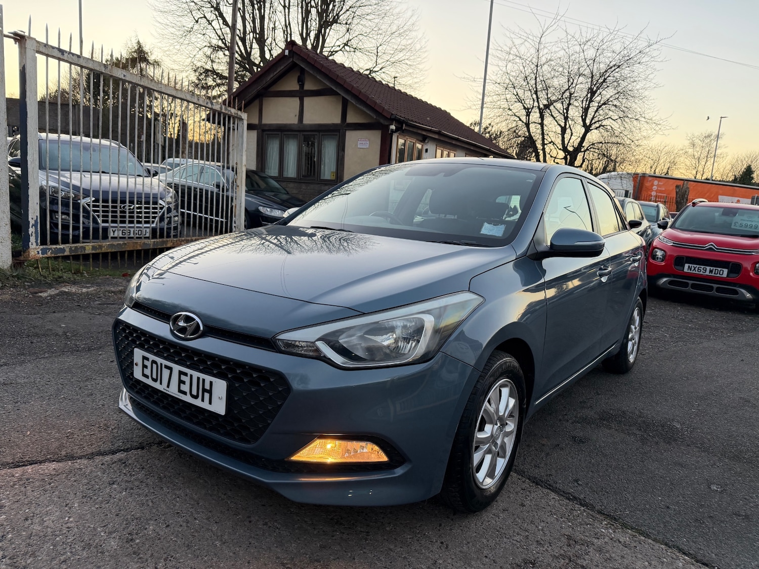 Used Hyundai i20 2017 for sale - 76682462: Photo 1