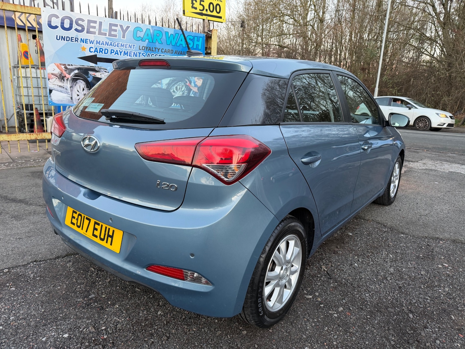 Used Hyundai i20 2017 for sale - 76682462: Photo 3