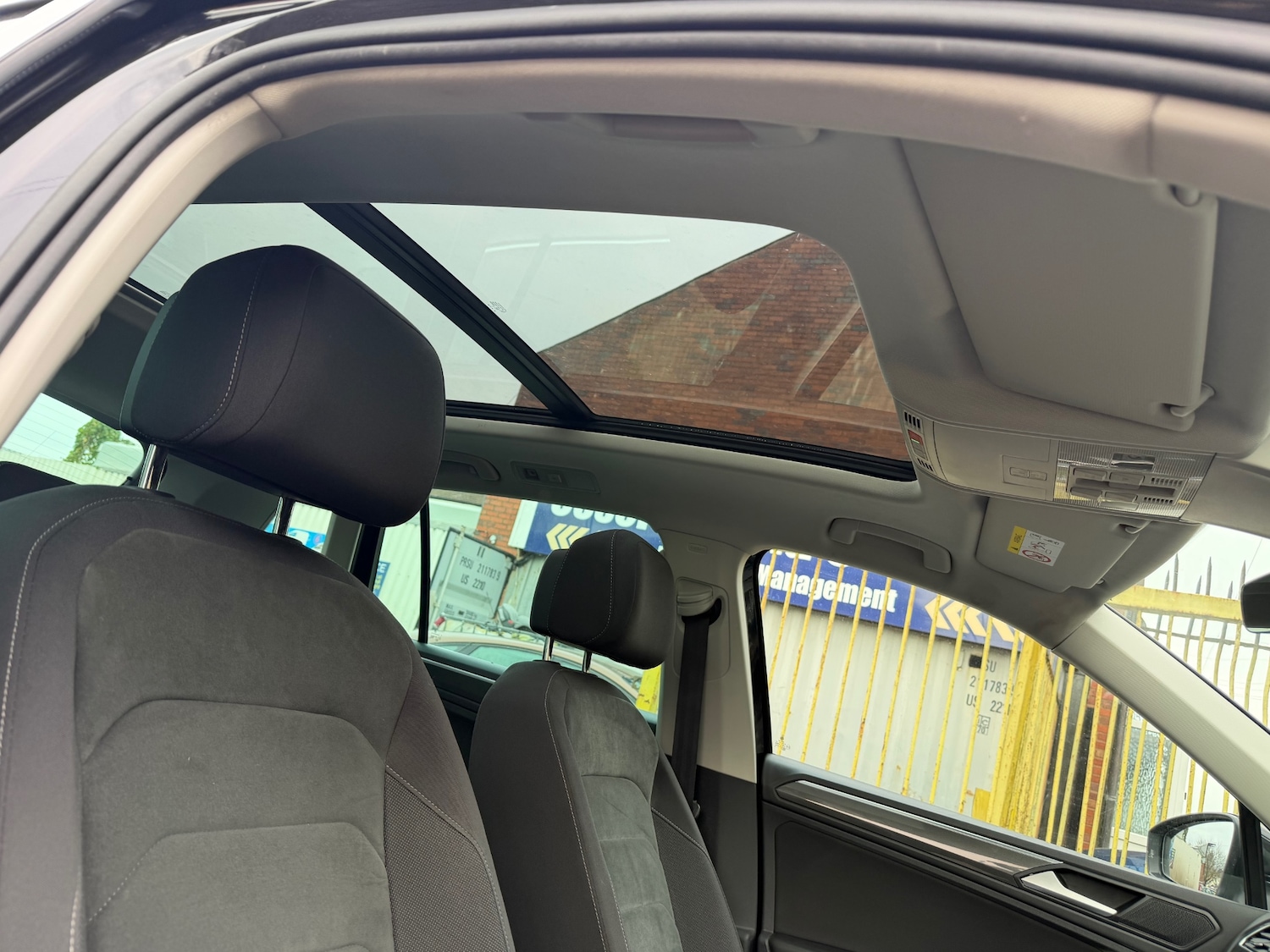 Used Volkswagen Tiguan 2020 for sale - 76492128: Photo 15