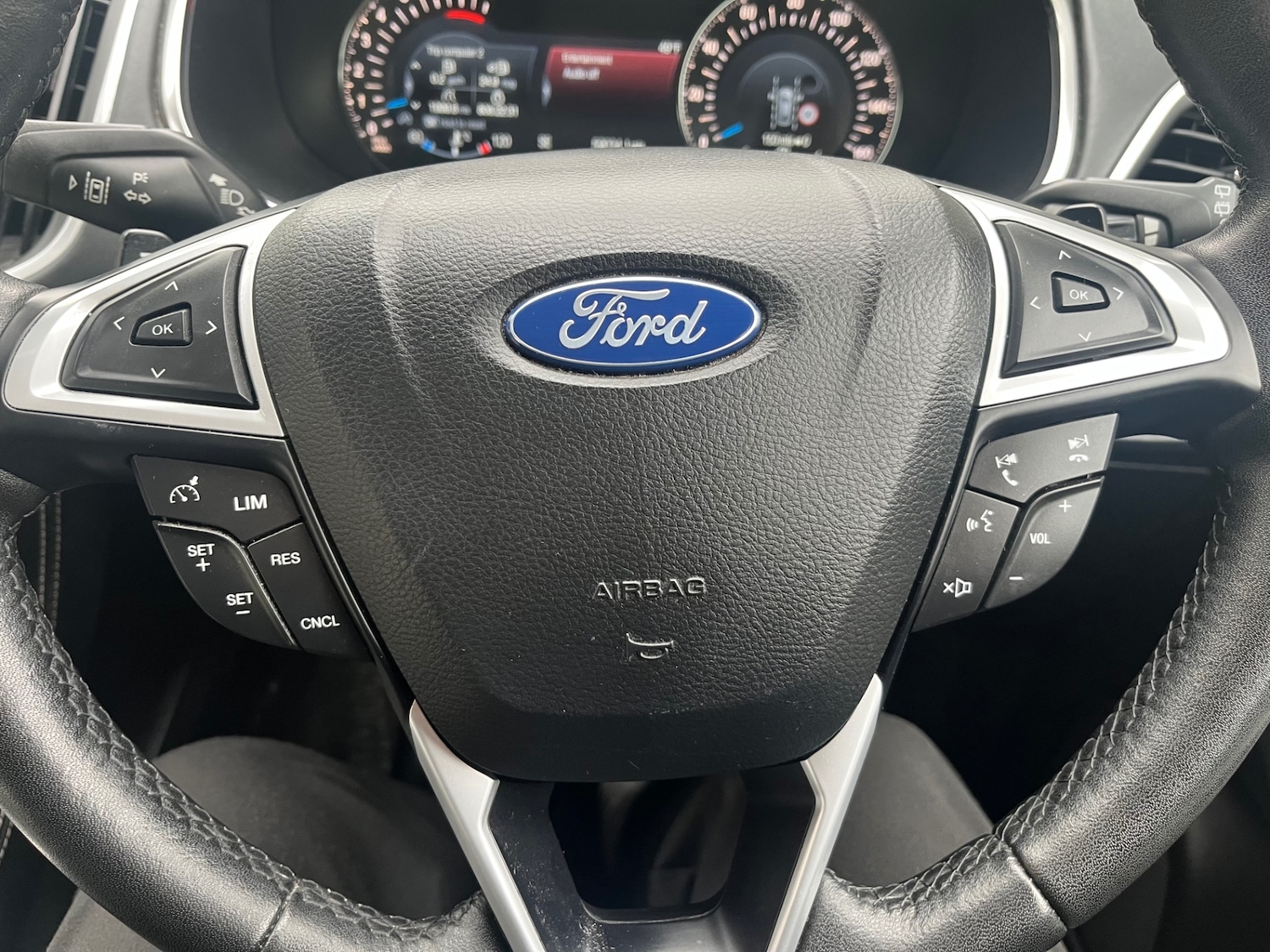 Used Ford S-Max 2016 for sale - 76413272: Photo 16