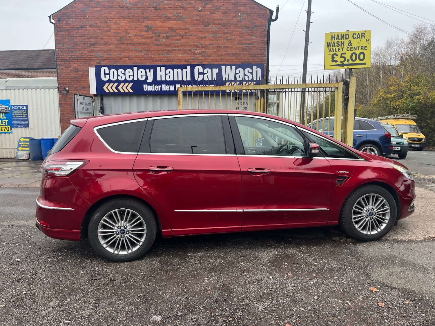 Used Ford S-Max 2016 for sale - 76413272: Photo 3