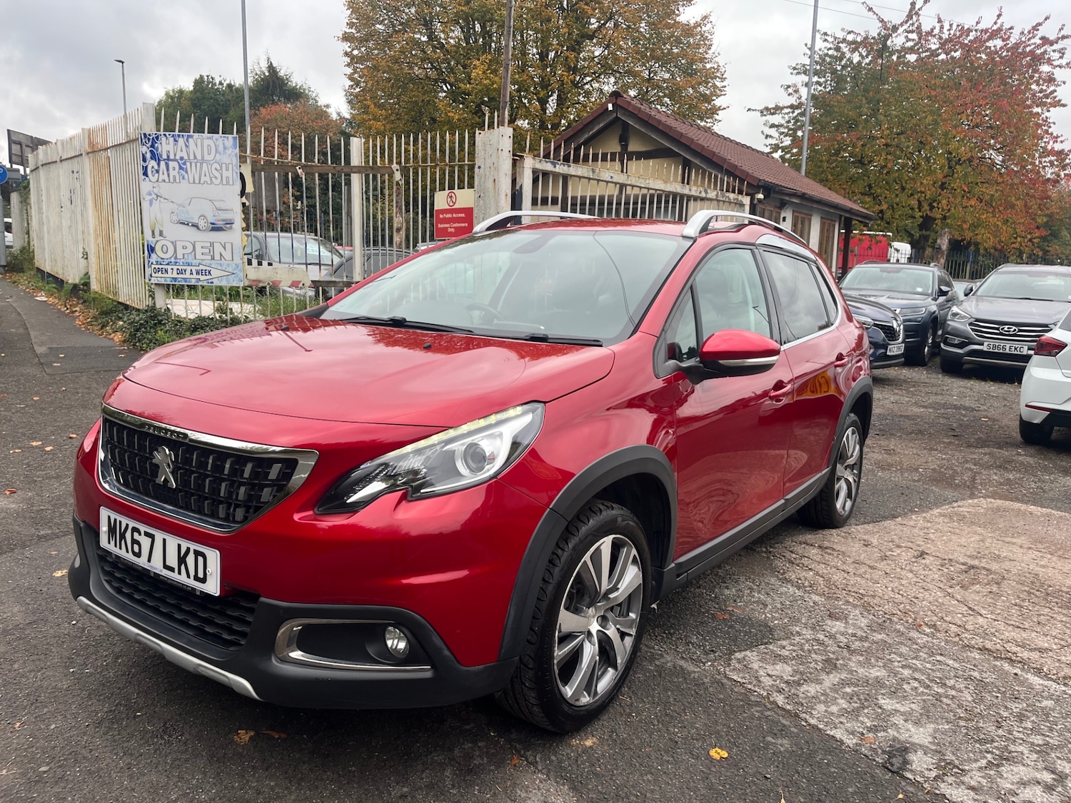 Used Peugeot 2008 2017 for sale - 76231941: Photo 1
