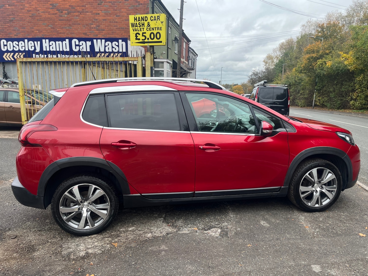 Used Peugeot 2008 2017 for sale - 76231941: Photo 4