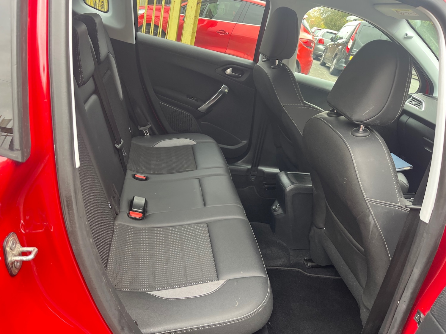 Used Peugeot 2008 2017 for sale - 76231941: Photo 6