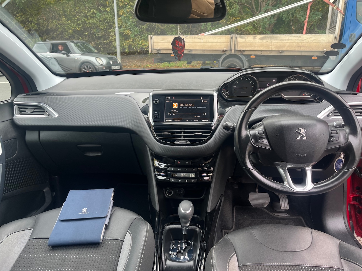 Used Peugeot 2008 2017 for sale - 76231941: Photo 7