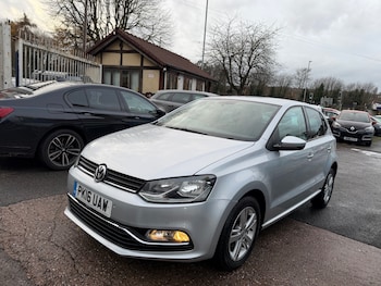 Used Volkswagen Polo 2016 for sale - 76860449: Photo