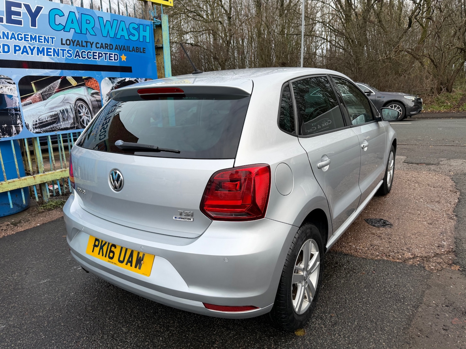 Used Volkswagen Polo 2016 for sale - 76860449: Photo 4