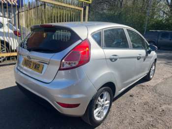 Used Ford Fiesta 2016 for sale - 74330337: Photo