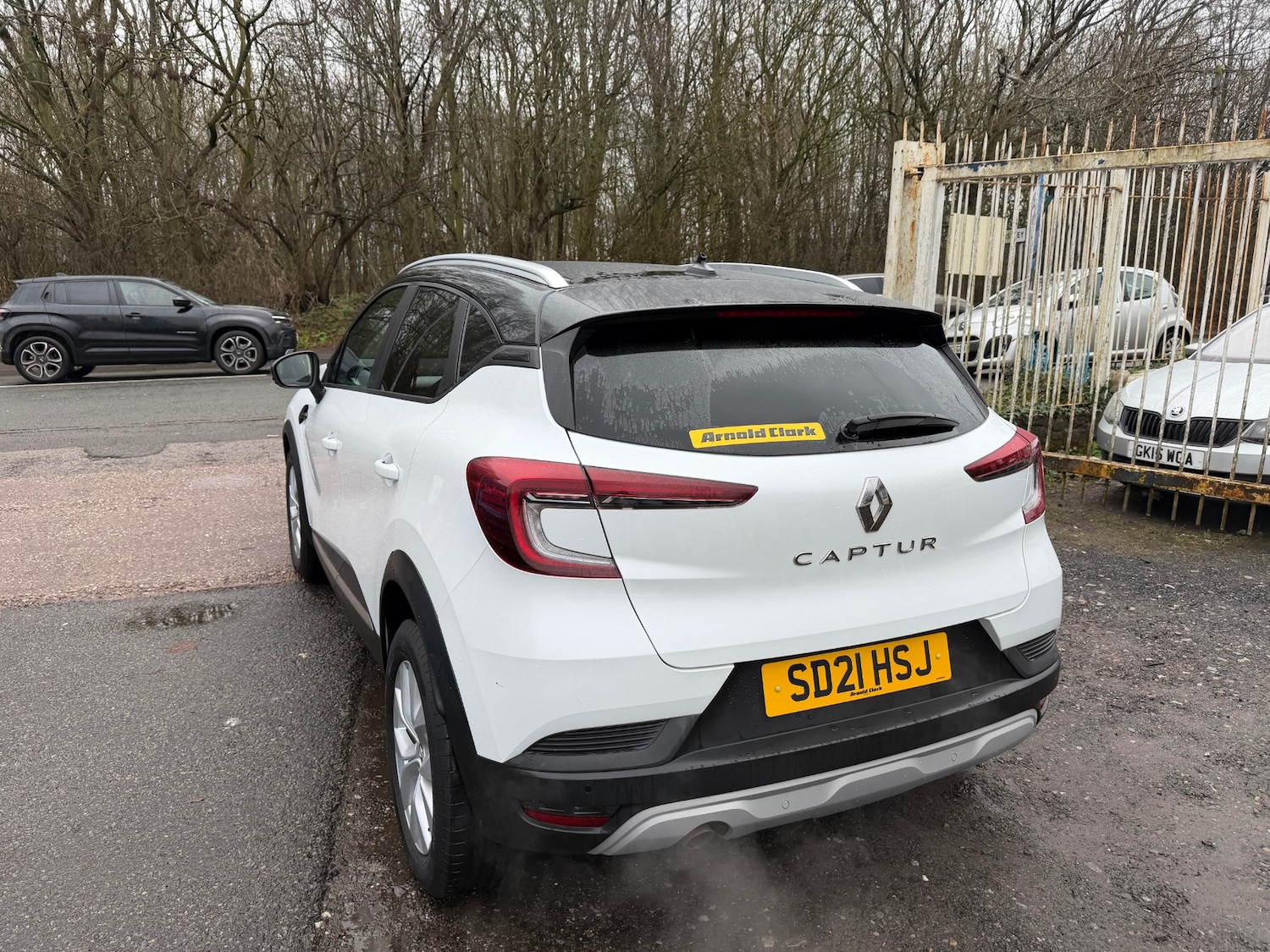 Used Renault Captur 2021 for sale - 77502278: Photo 4