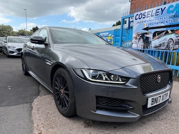 Used Jaguar XE 2017 for sale - 78555800: Photo